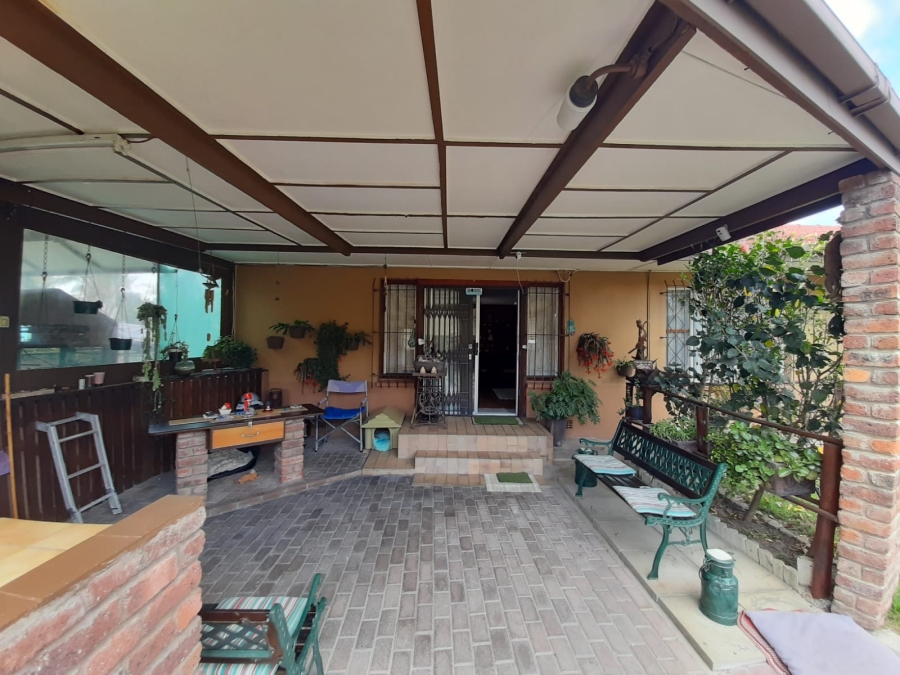 3 Bedroom Property for Sale in Chiselhurst Eastern Cape